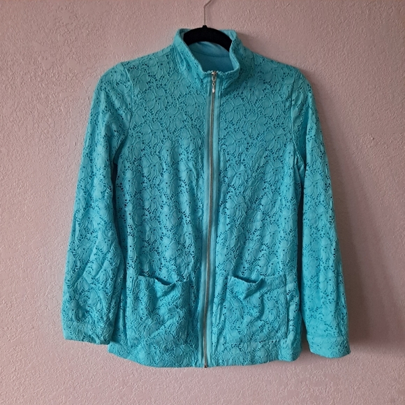Denim&Co Tops - Denim & Company Blue Floral Sweatshirt